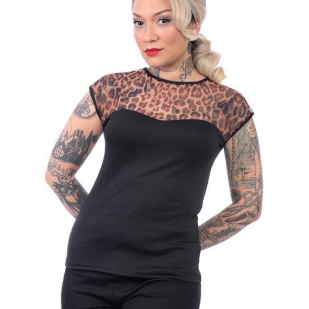 Leopard mesh top